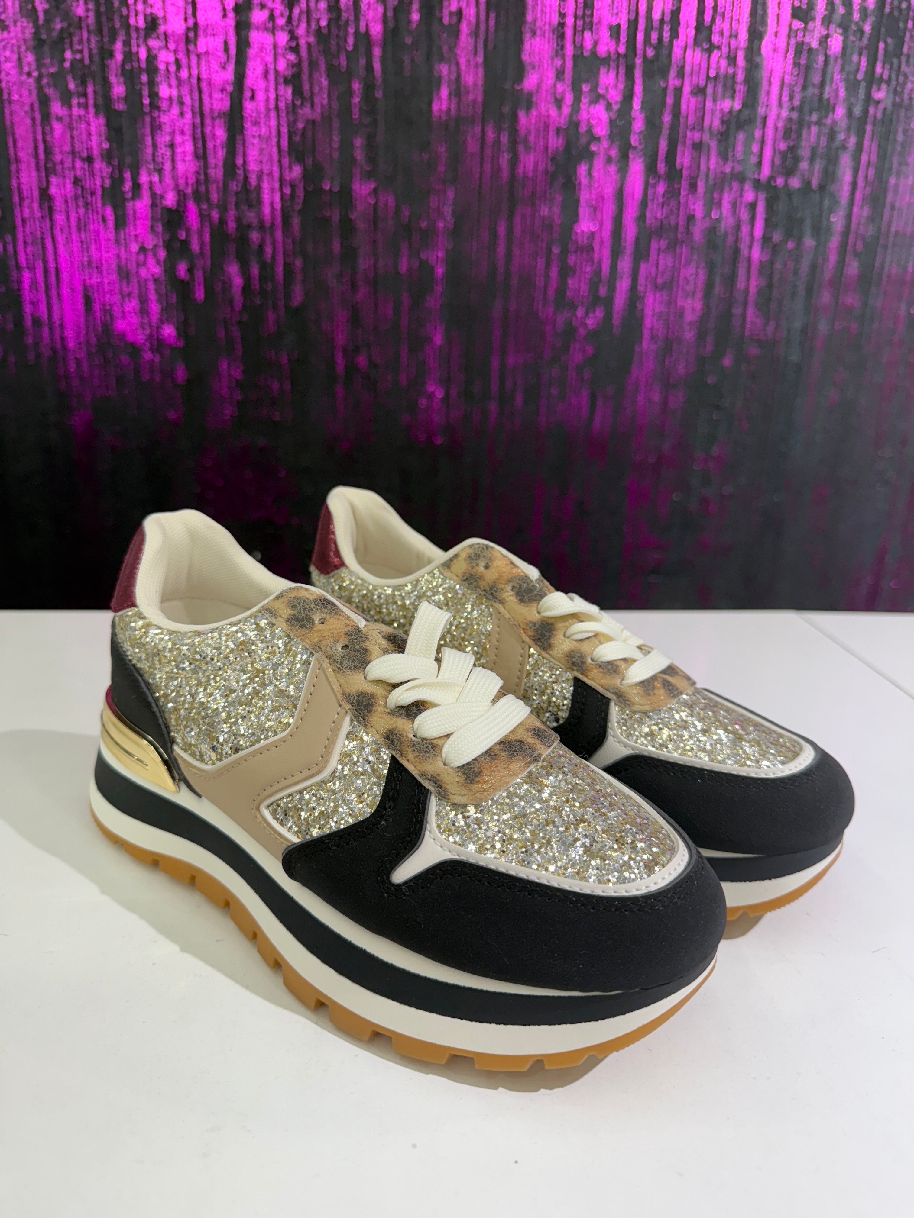 Sneakers Platform Animalier con Dettagli Glitter