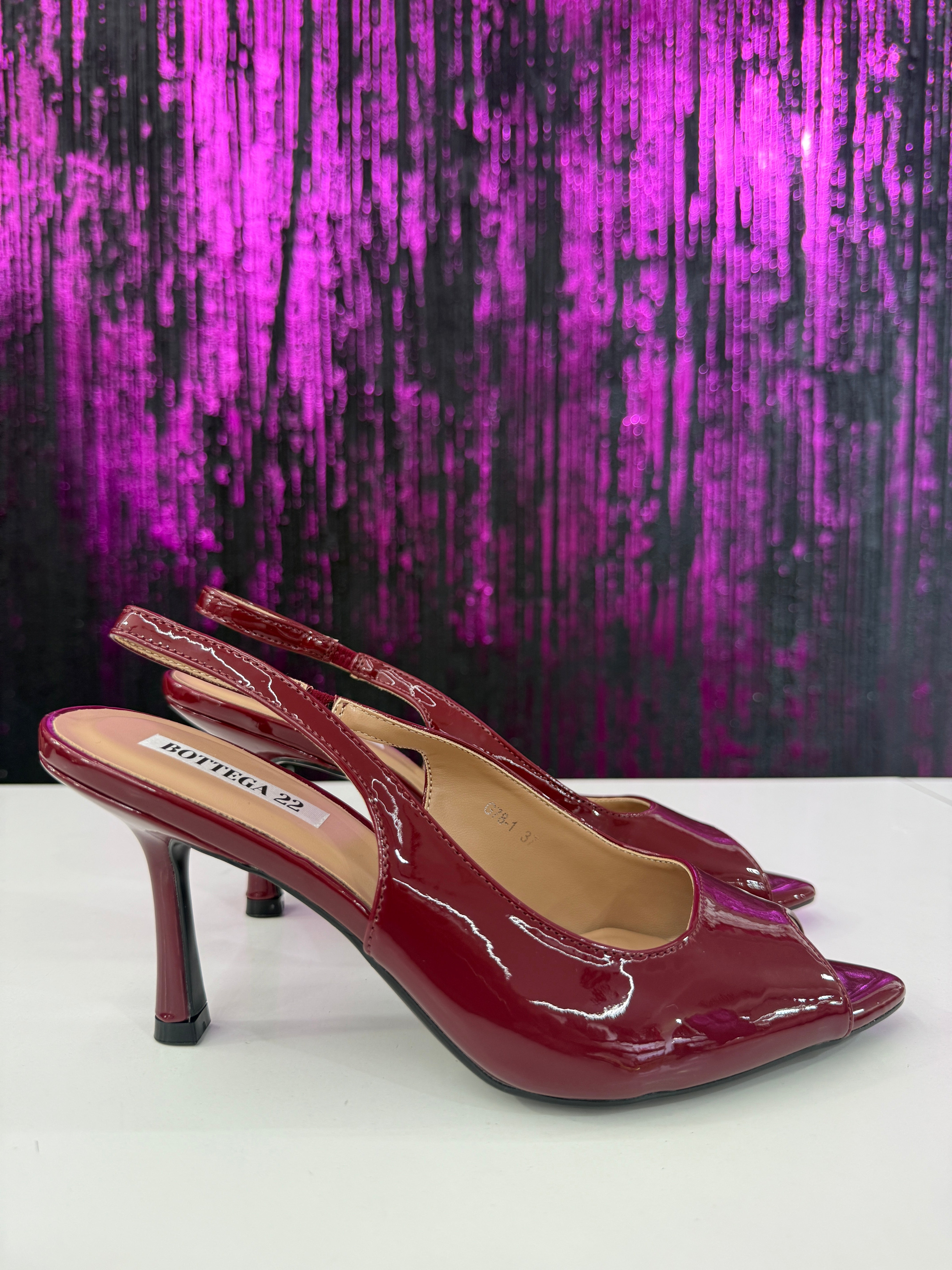 Sandalo vernice mod.Bottega 22