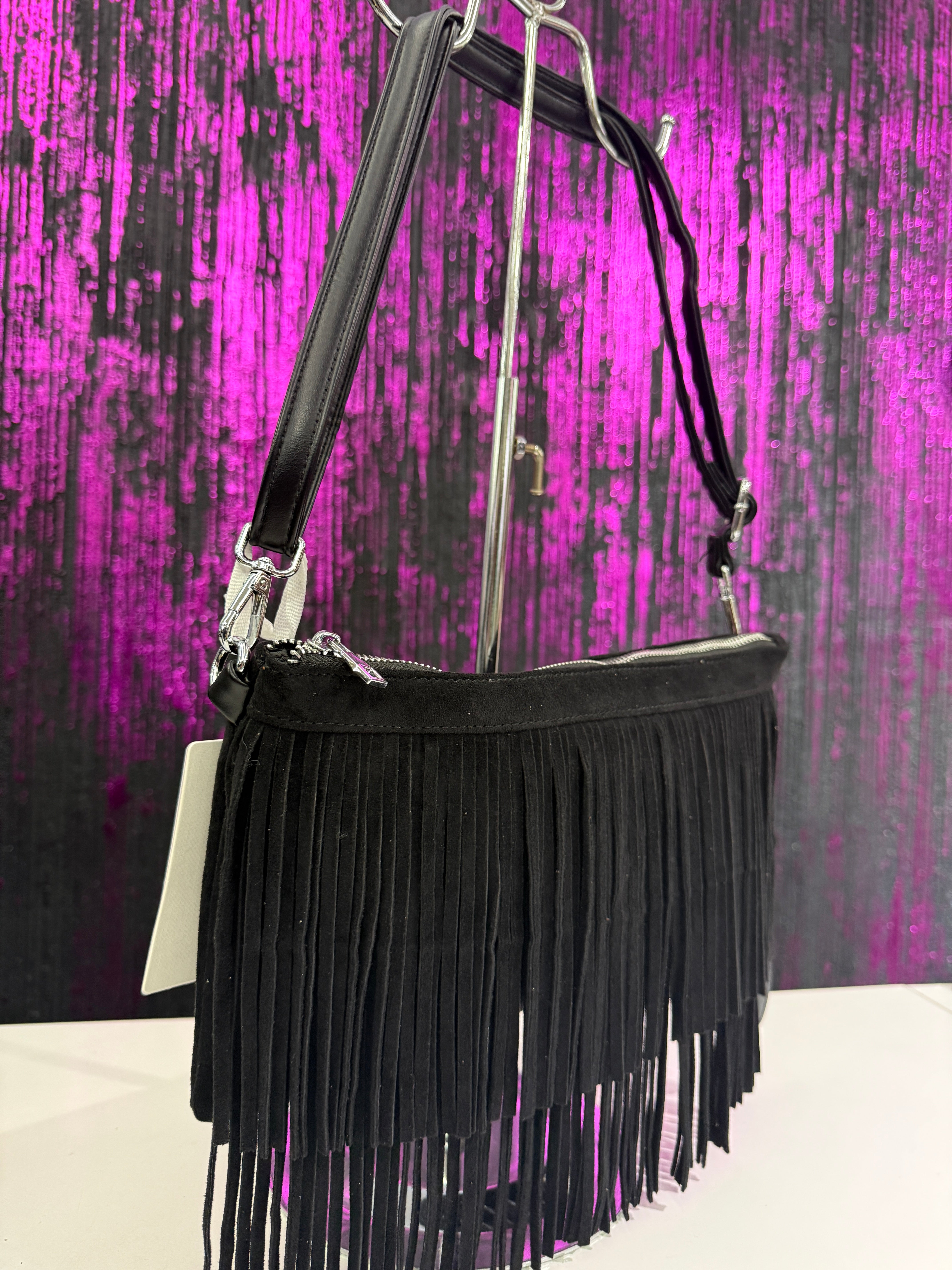 Borsa a Tracolla Modello “Fringe Chic” - in Camoscio con Frange