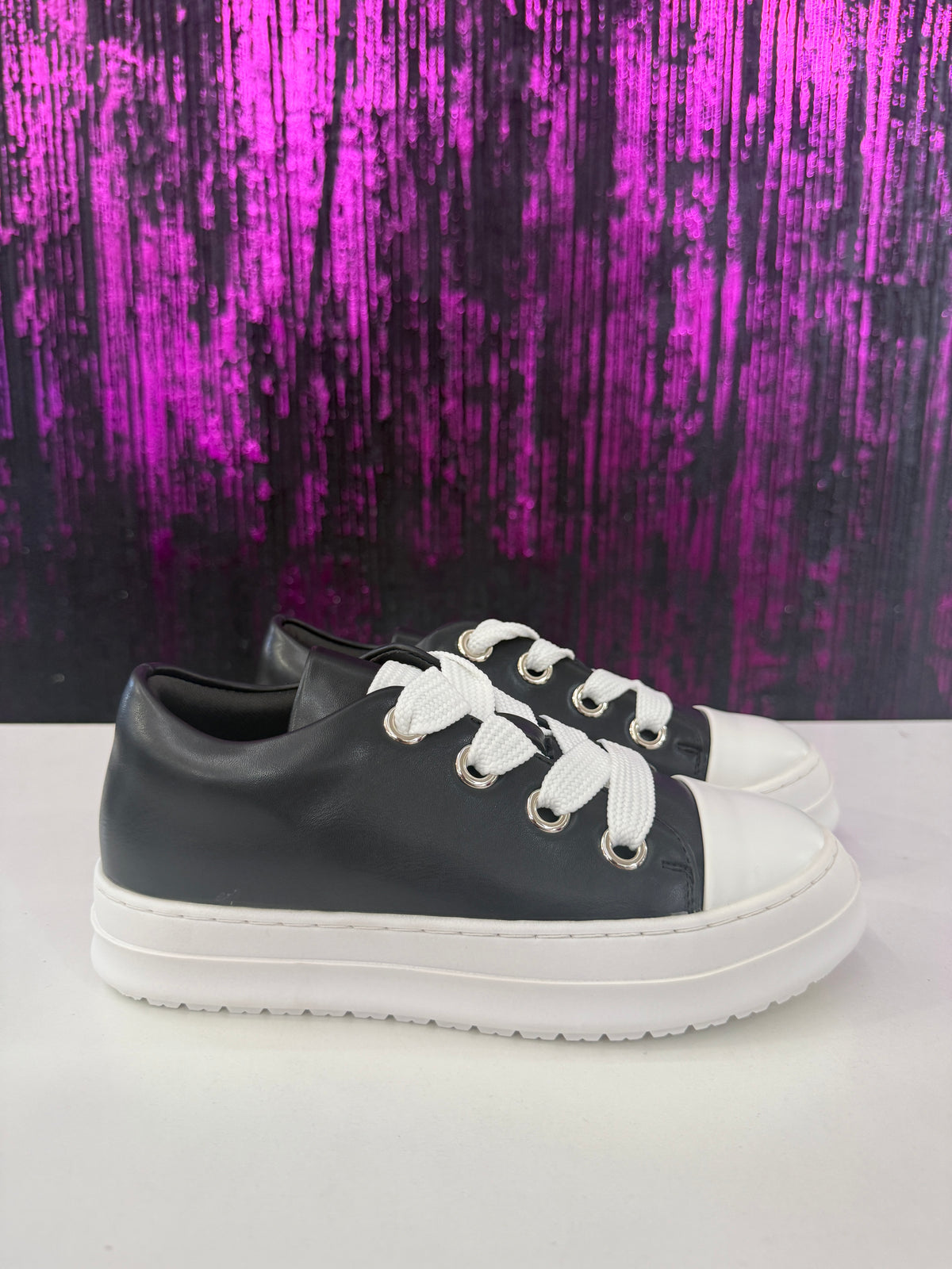Sneakers platform nere e bianche