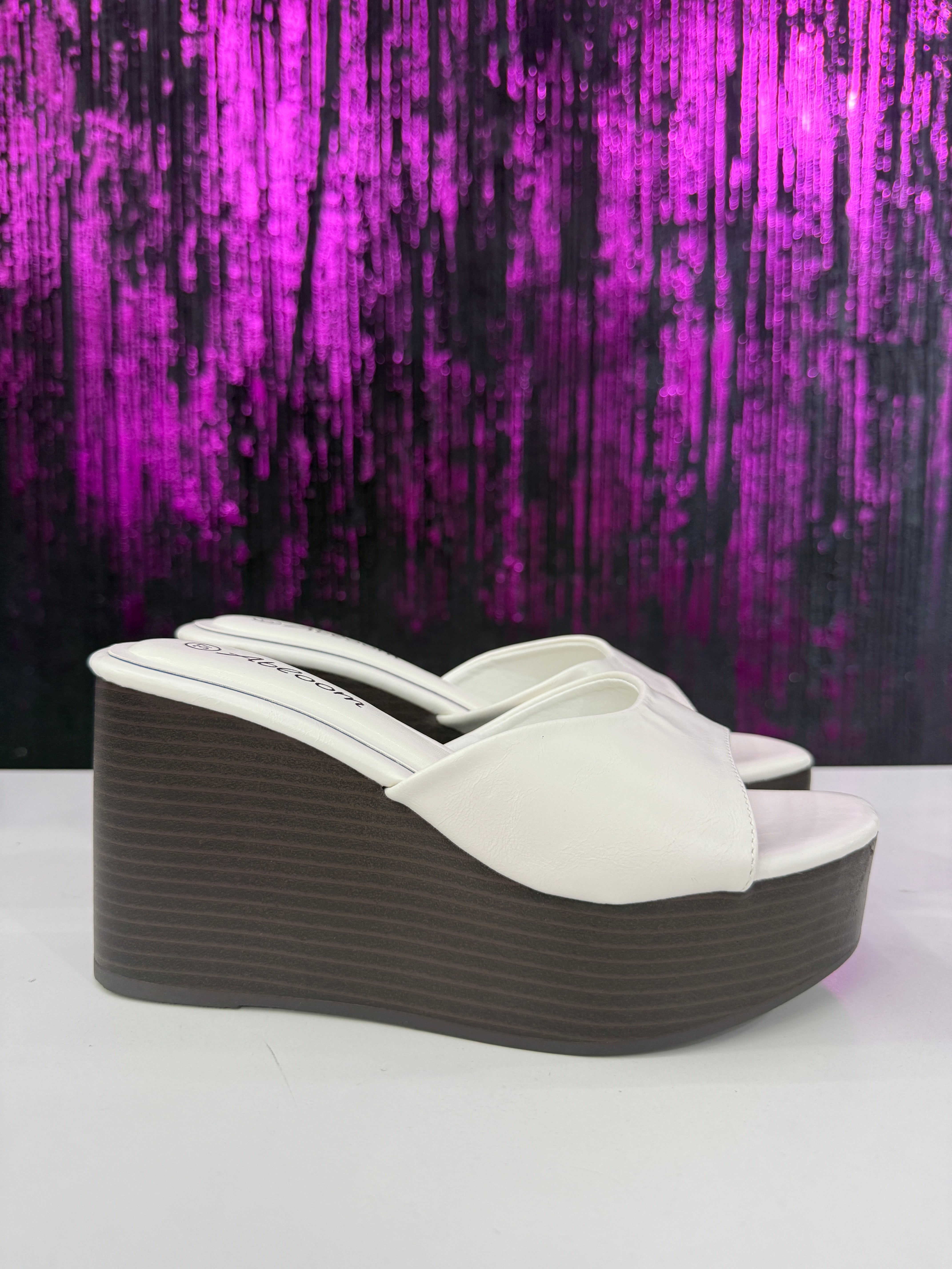 Sabot con zeppa mod.Ck