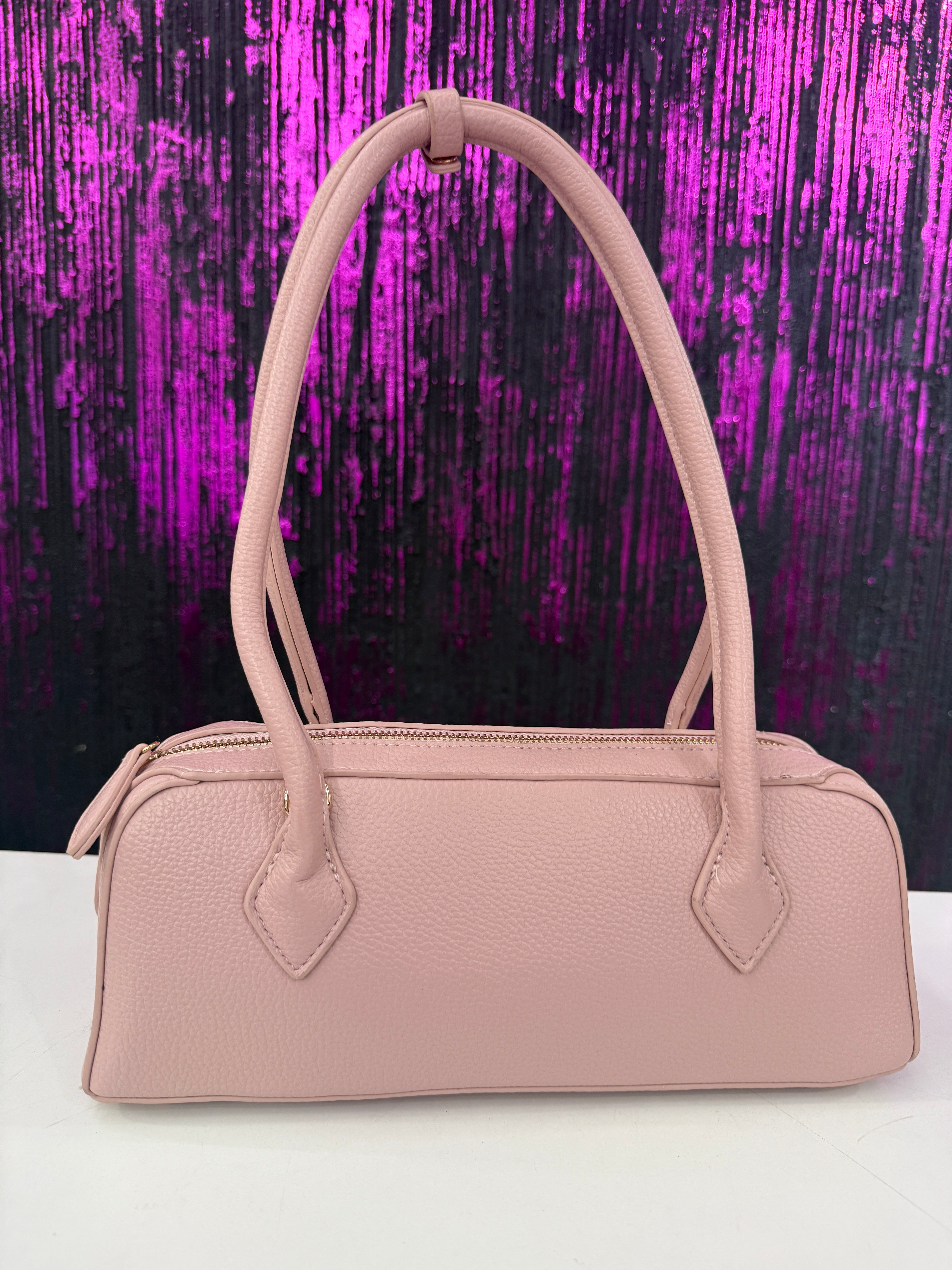 Bauletto in pelle con tracolla