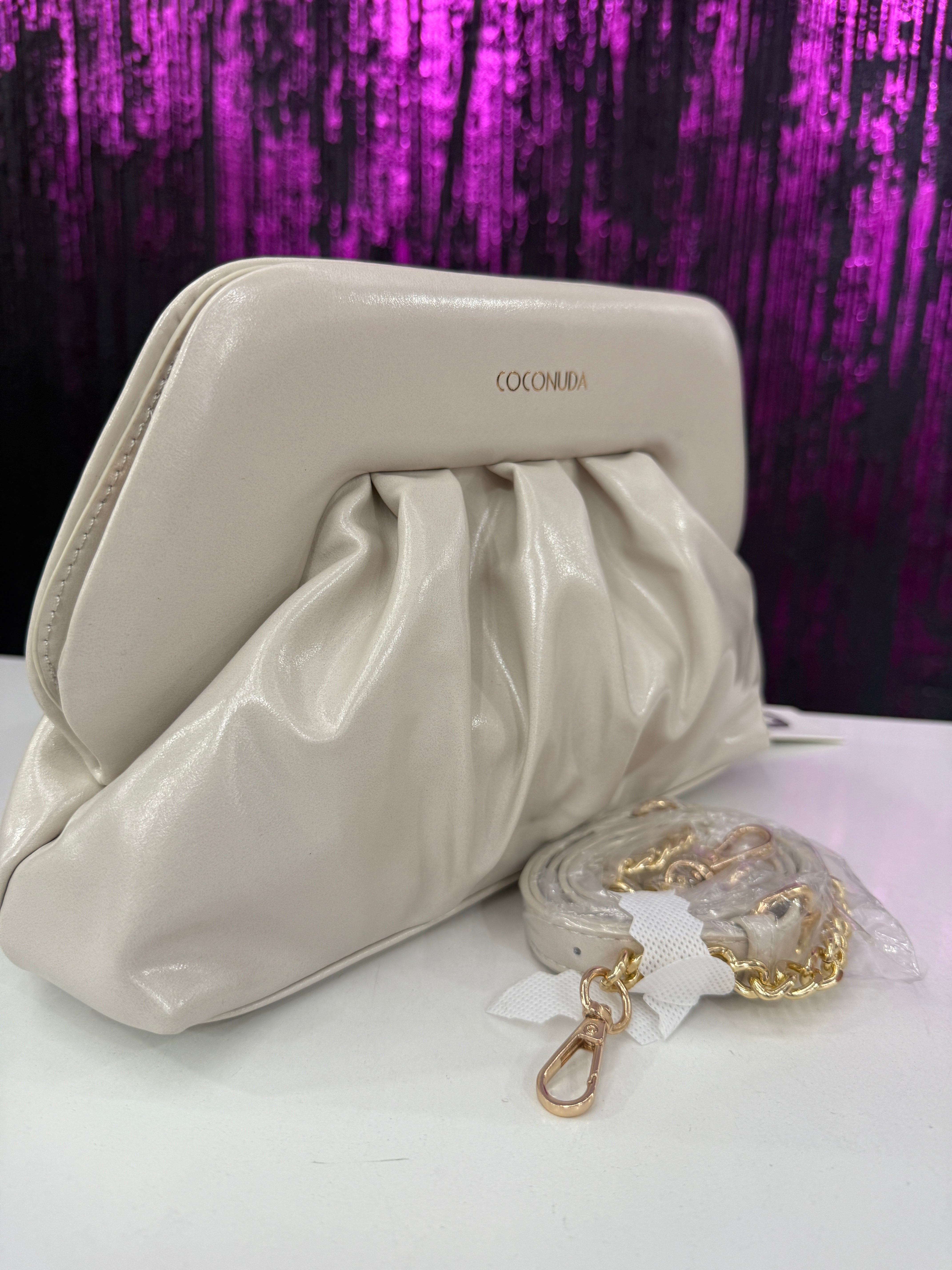 Pochette a mano  Coconuda
