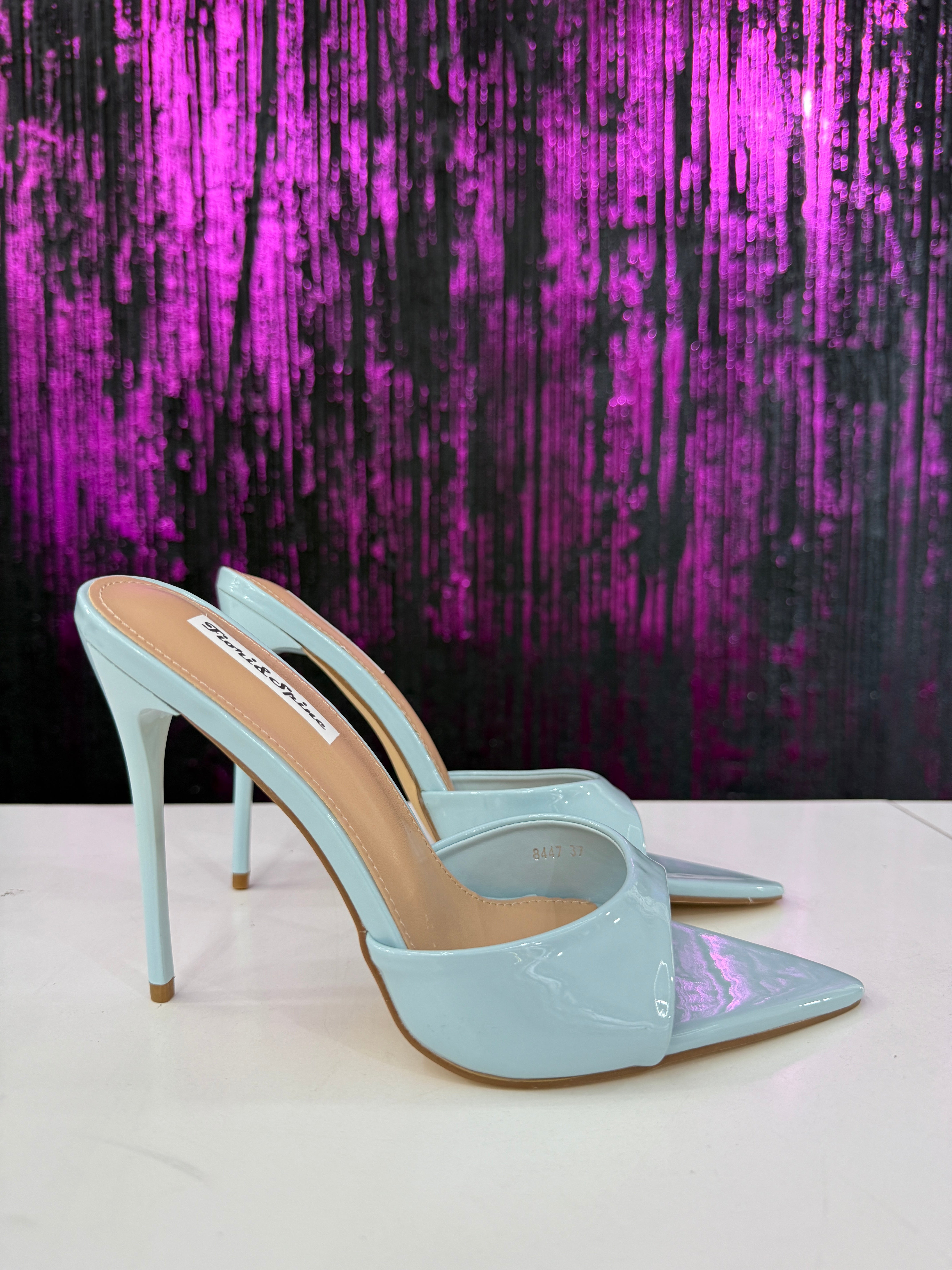 Mules vernice tacco 12