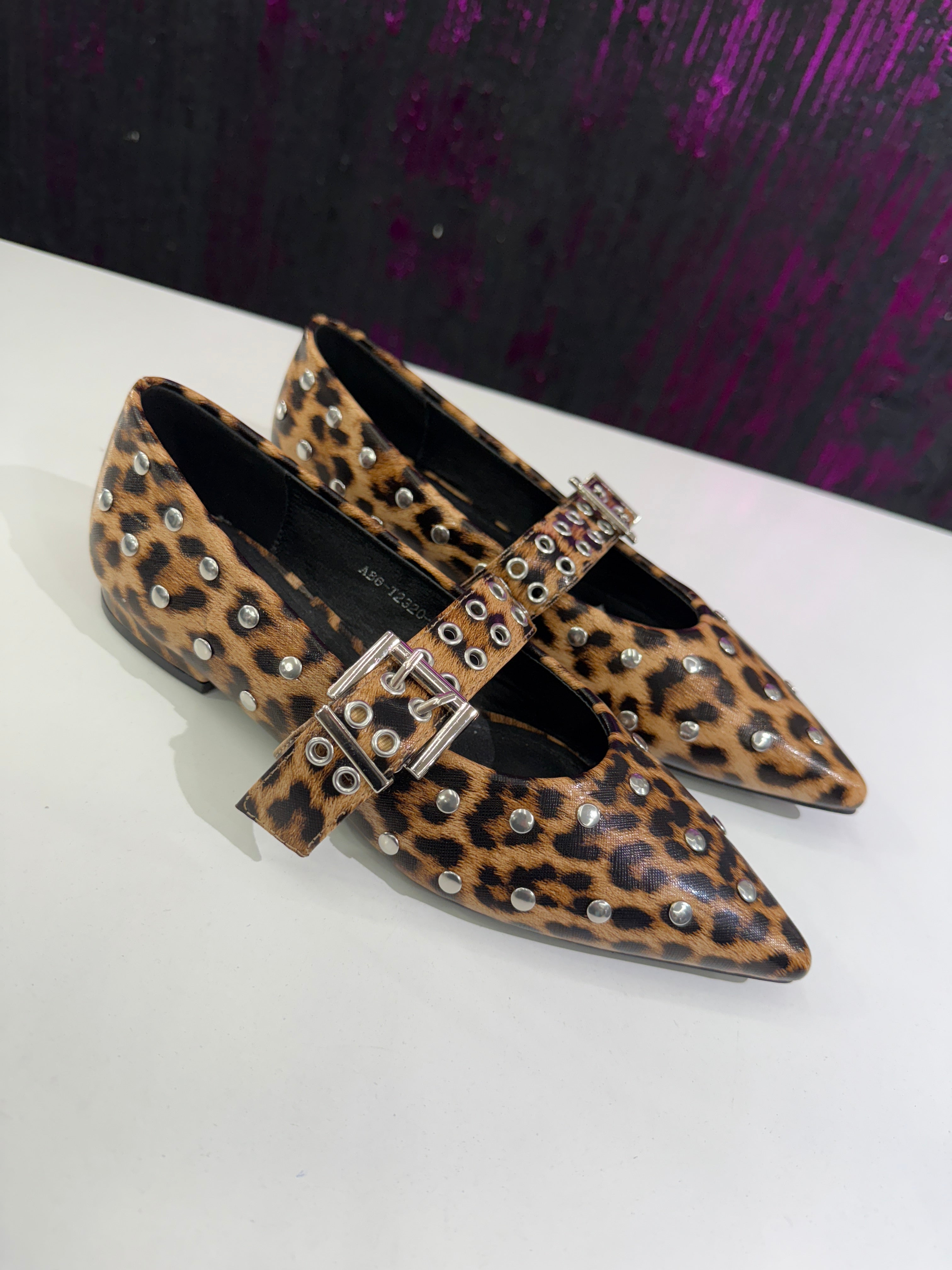 Ballerine Donna con Borchie e Doppia Fibbia