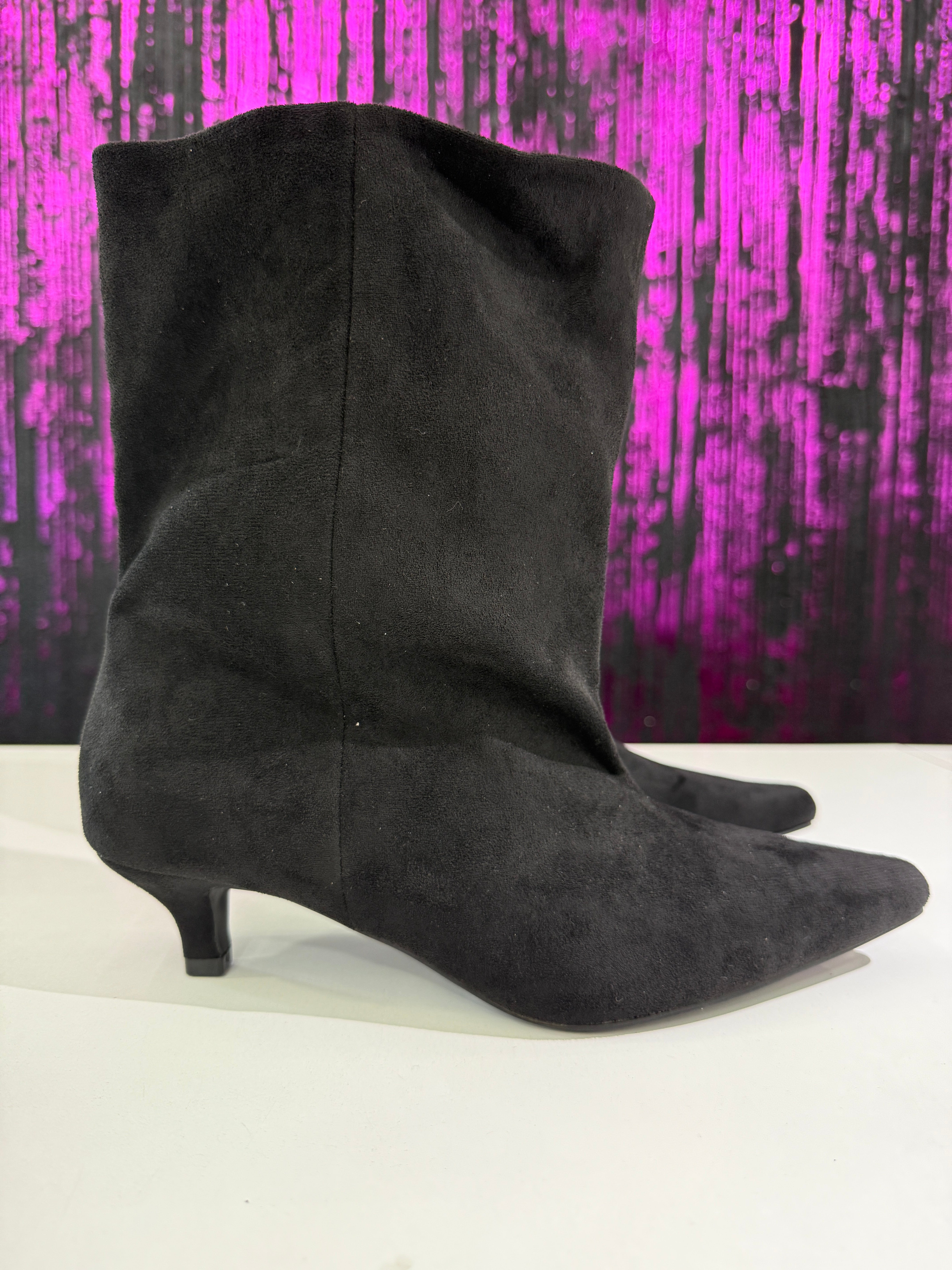 Tronchetto Donna a Punta con Tacco - Camoscio