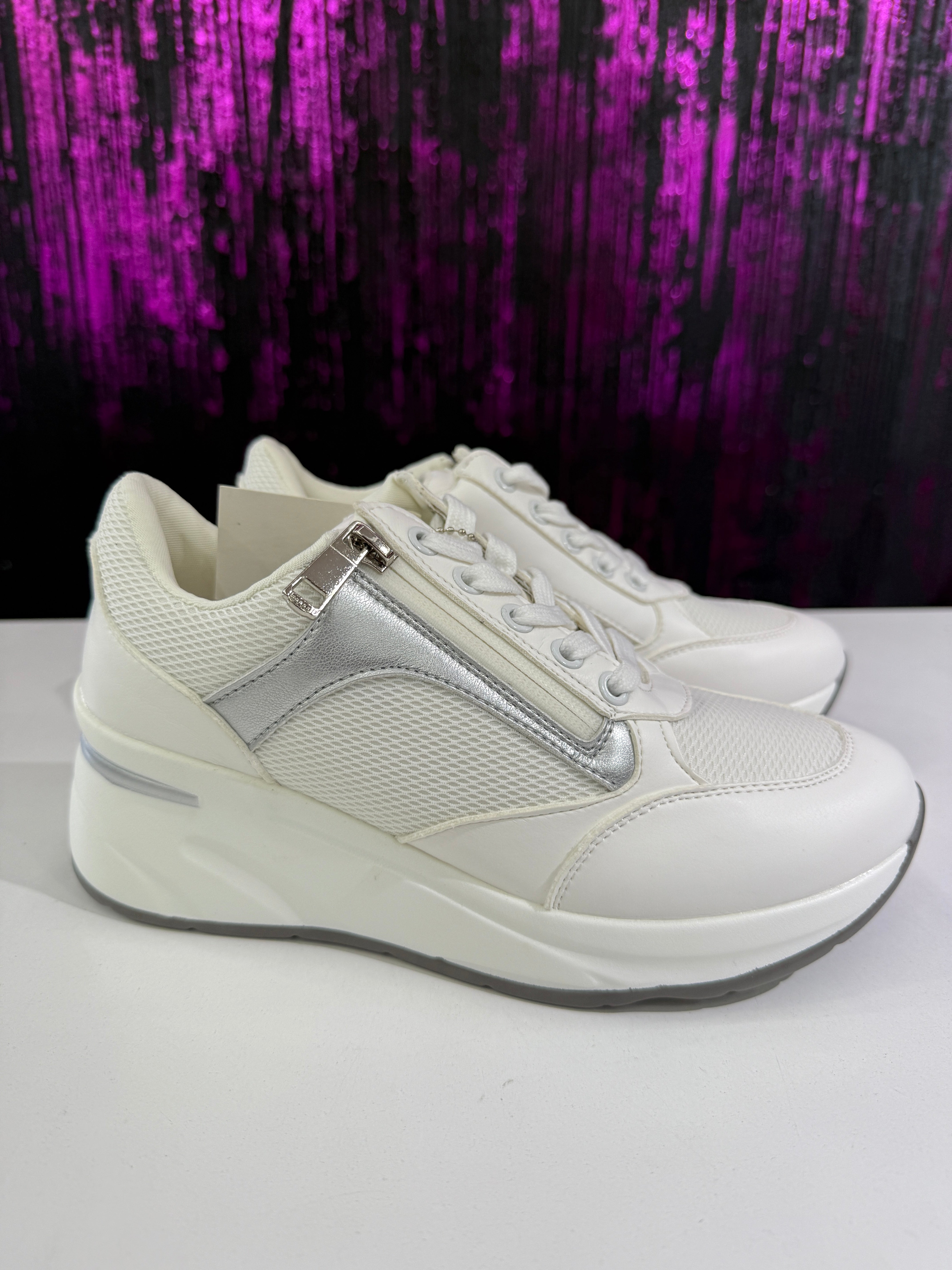 Sneakers platform