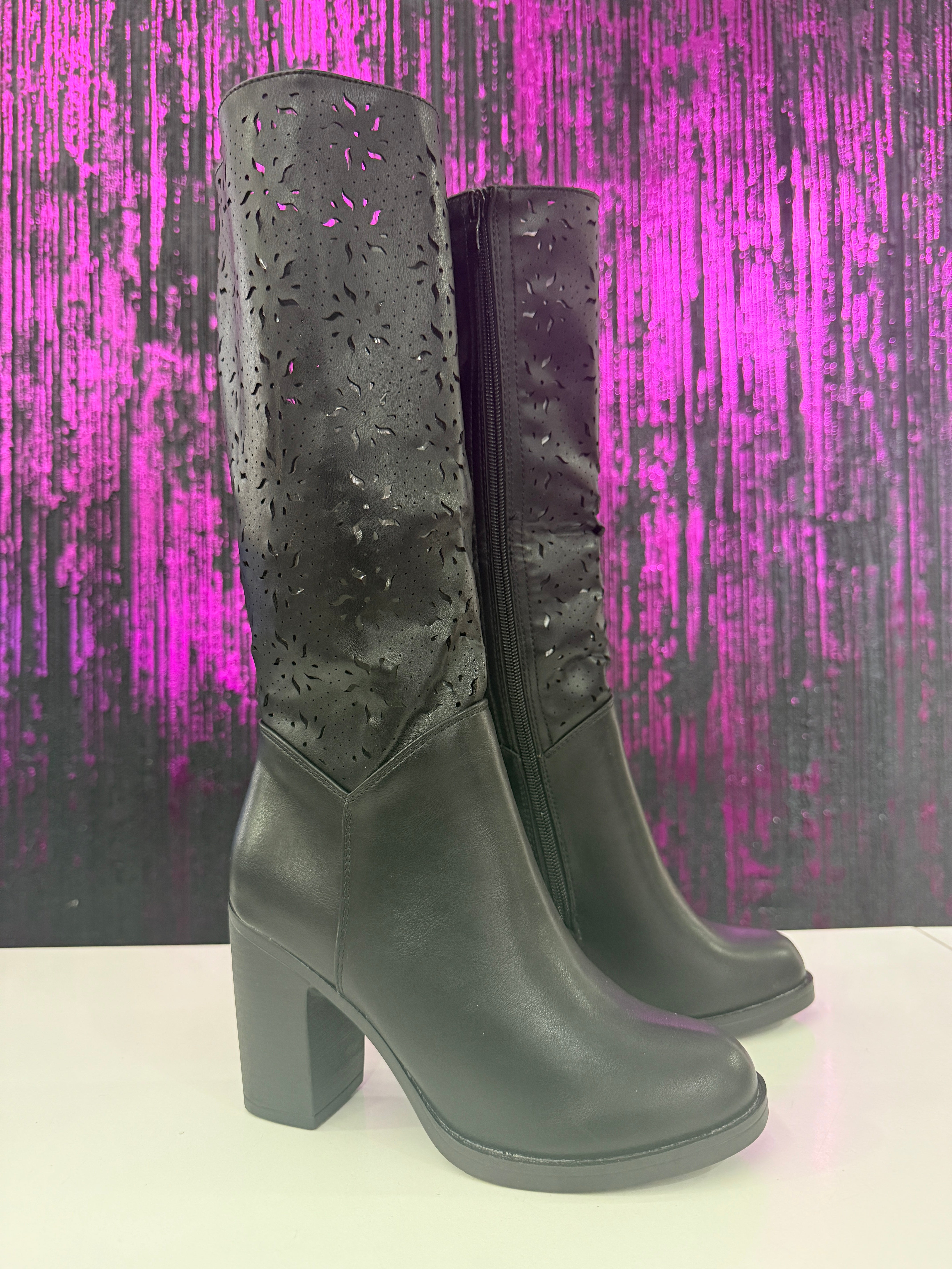 Stivale estivo traforato