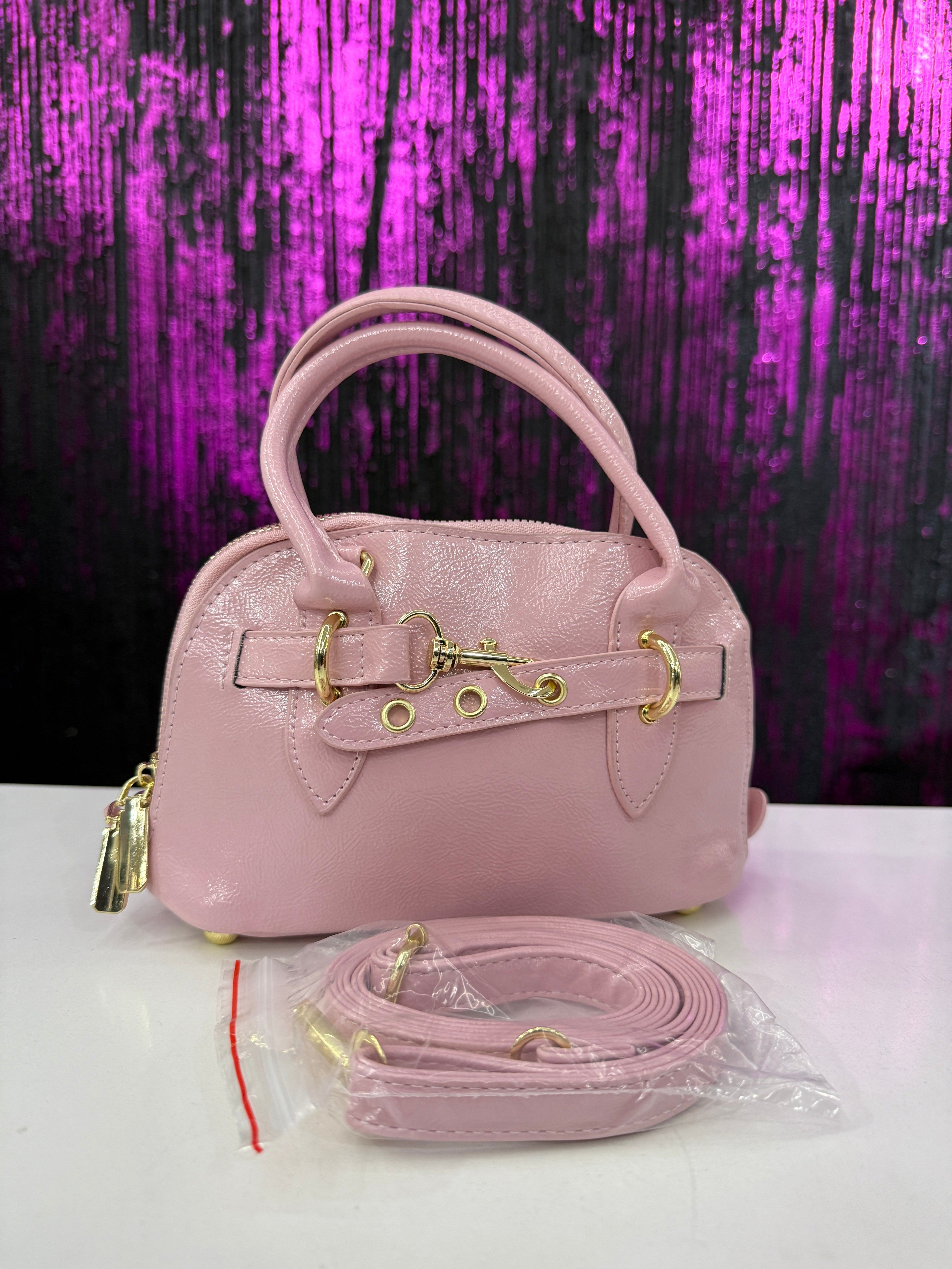 Borsa mod.miu aventure