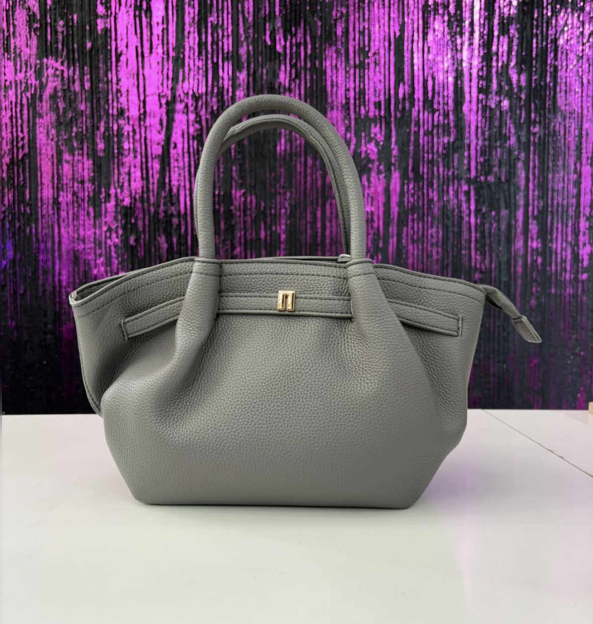 Borsa a mano a trapezio