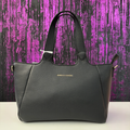 Borsa firmata Enrico Coveri