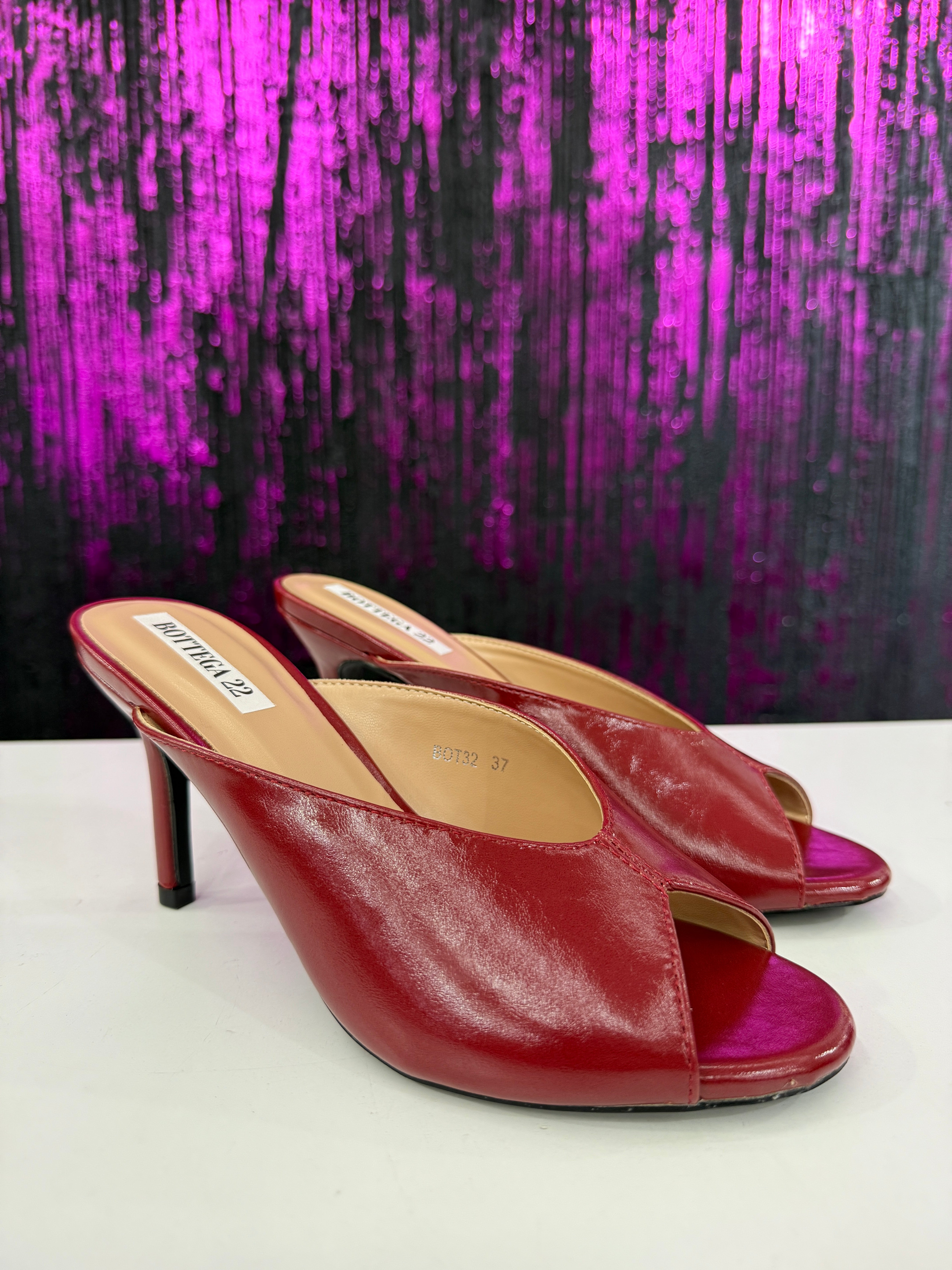 Sabot mules