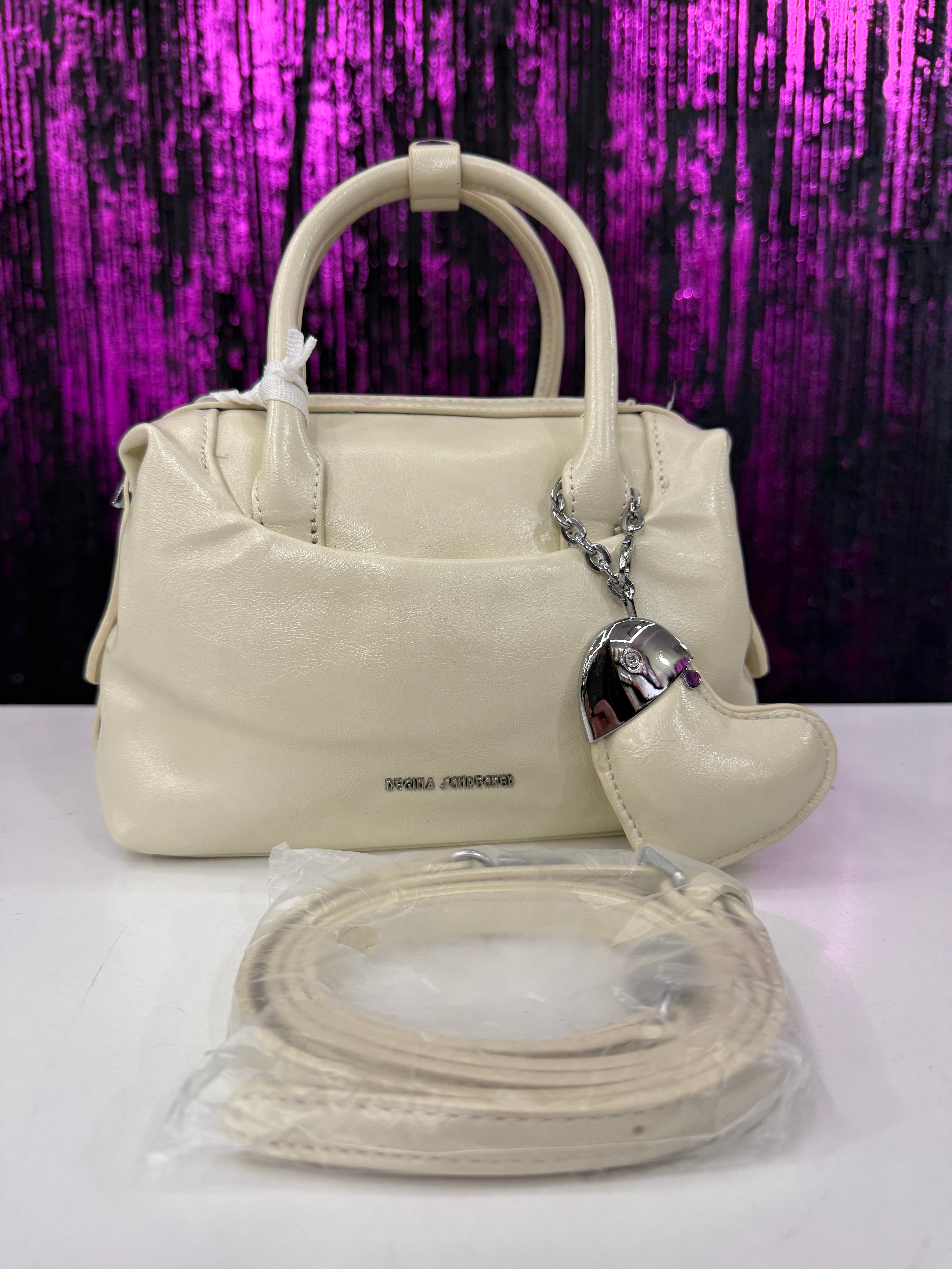 Bauletto regina charm cuore